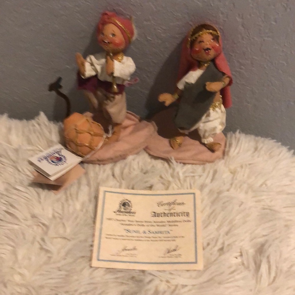 Annalee’s dolls of the world “SUNIL AND SAMRITA